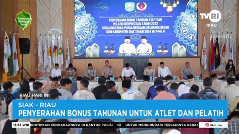 Koni Siak Serahkan Bonus Tahunan Untuk Para Atlet Dan Pelatih