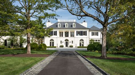 Take a home tour of this piece of George Washington history | Real Homes