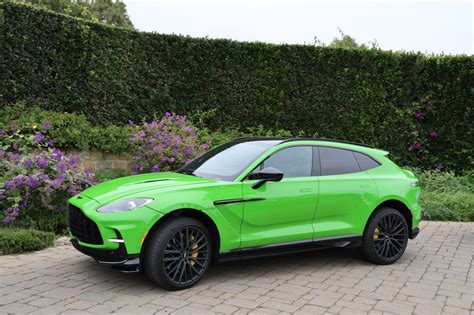 Test Drive Behind The Wheel Of Aston Martin S Dbx707 Super Suv Maxim