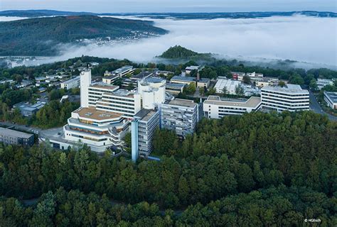 Vollständige Sanierung des Adolf Reichwein Campus der Universität