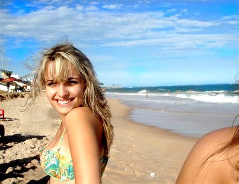 Hot Sexy Jessica Cardoso Bikini Pics