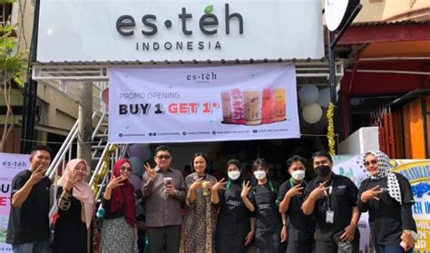 Es Teh Indonesia Hadir Di Toraja Bisnis Minuman Kekinian Yang Digemari