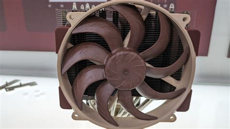 Noctua NH-D15 G2 (LBC/HBC): Mehr Heatpipes, mehr Fläche und zwei neue ...