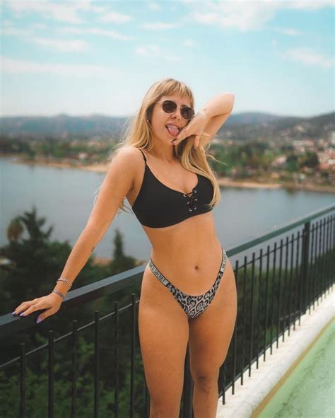 Hot Sexy Nati Jota Bikini Pics