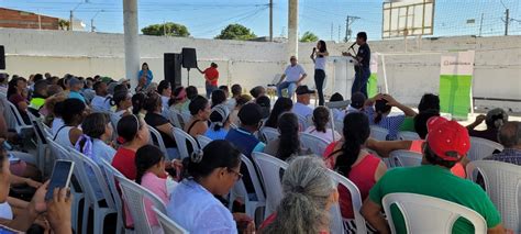 Familias Barranquilleras Recibieron El Aguinaldo Navide O El