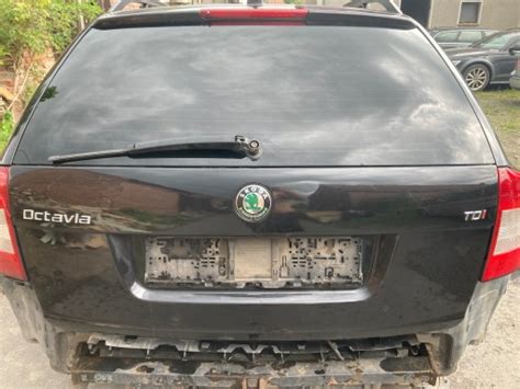 KLAPA TYLNA SZYBA TYŁ SKODA OCTAVIA II LIFT CZARNA LF9R KOMBI LF9R ...