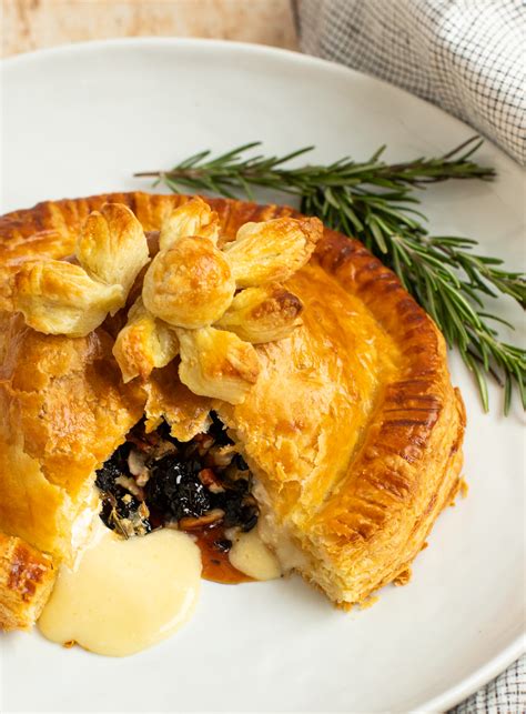 Pepperidge Farm Puff Pastry Brie En Croute Recipe Bryont Blog