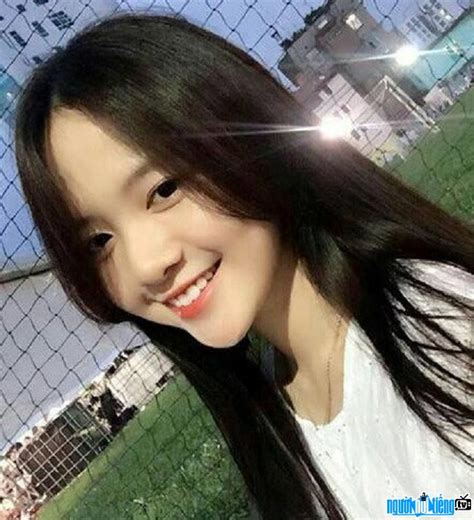 Hot girl Phương Ngân
