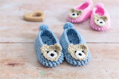 Crochet Easy Baby Shoes With Cute Bear Applique Maisie And Ruth