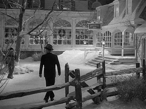 classic christmas movies black and white - Finest Blogging Pictures Library