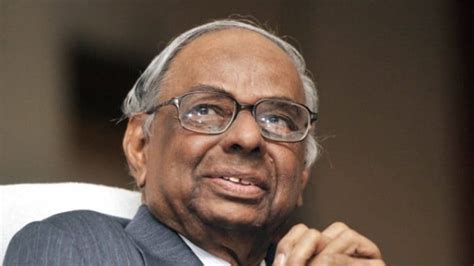 Former RBI Governor C Rangarajan asks government and RBI to uphold the ...