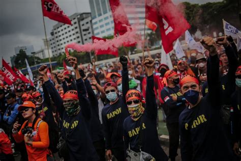 Buruh Ancam Berdemonstrasi Tolak Aturan JHT Cair Di Usia 56 Tahun