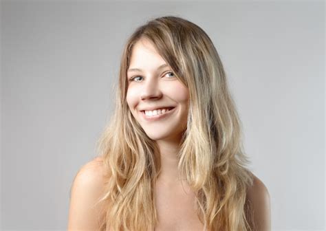 Premium Photo Happy Smiling Blonde Woman