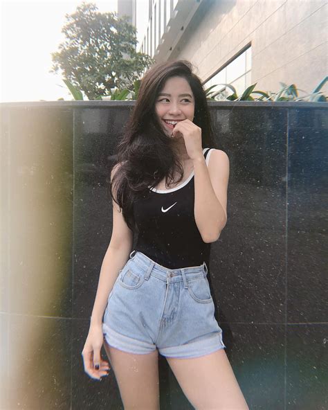 Hot girl tạp hoá Hàn Hằng Khẳng định dùng gì PR nấy nhưng nhắc đến thuốc tăng chiều cao cm