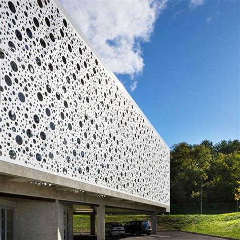 China Decorative Perforated Aluminium Cladding Panels Manufacturers ...