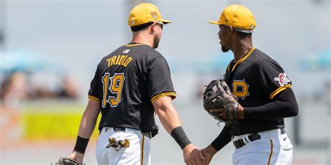 Ke Bryan Hayes Pirates Defense Dazzle Vs Yankees