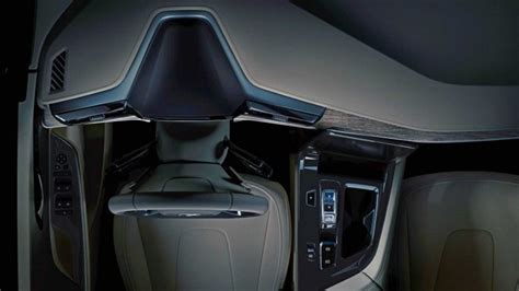 Hyundai Custo is a 2+2+3 minivan, interior revealed – Shifting-Gears