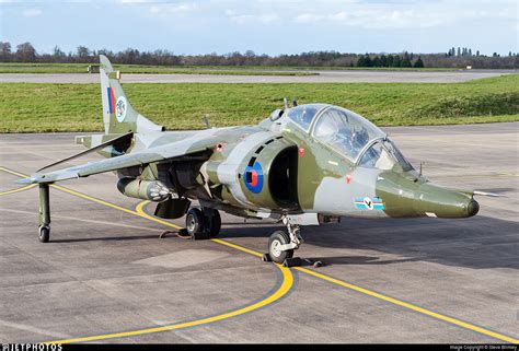 XZ146 Hawker Siddeley Harrier T 4N United Kingdom Royal Air Force