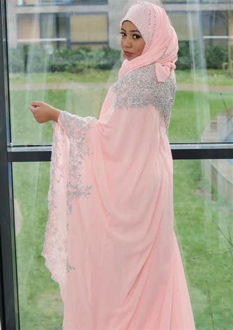 Styling Pink Hijabs 17 Ways To Wear A Pink Colored Hijab Muslim