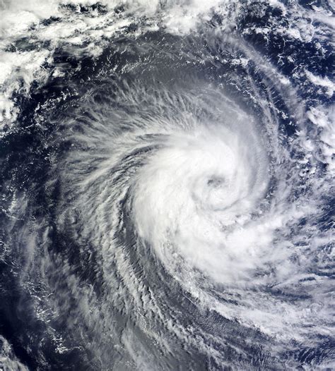 Tempestade Idalia Ganha Força E Deve Atingir Flórida Com Furacão