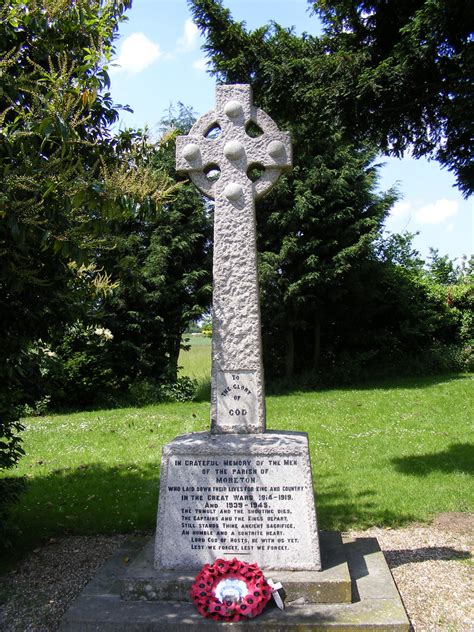 War Memorial Moreton Essex War Memorial St Marys Church … Flickr