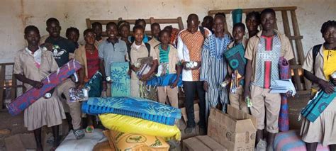 Emergency aid for 483 displaced pupils in Burkina Faso | Action Education