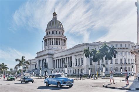 National Capitol Building in Central District of Havana, Capital City ...