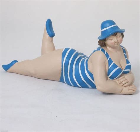 Dekofigur Mollige Frau Badeanzug Retro Art Frauenfigur Dicke Badepuppe