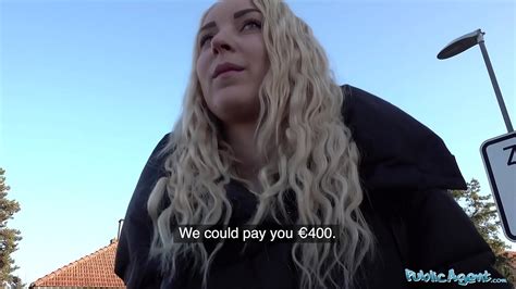 Public Agent La impresionante rubia Amaris revela su cuerpo en sexy lencería roja XVIDEOS