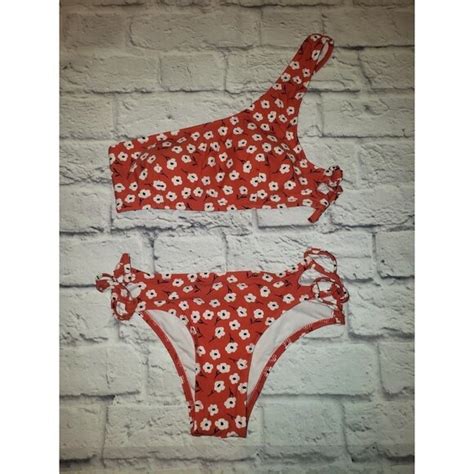 Cupshe Swim Nwt Cupshe Womens Size Small Pc Bikini Swimsuit Set Red Floral Print Poshmark