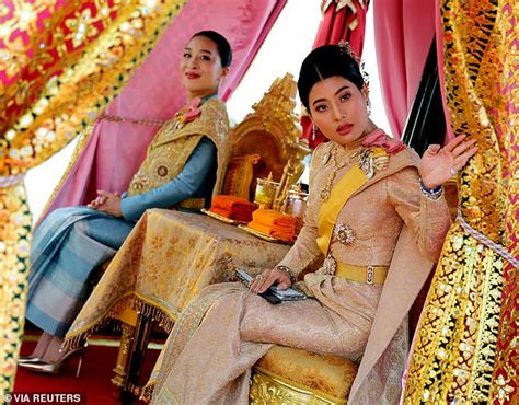 Princess Daughter Of Thailand S Playboy King Is On Life Support After