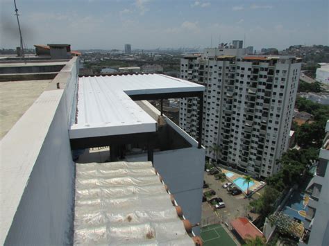 Coberturas metálicas MEDIDA PADRÃO ESCADAS