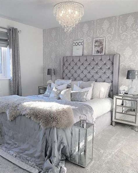 37 Stunning Silver Bedroom Designs To Elevate Your Sleeping Space Cozy Home Decorating Silver