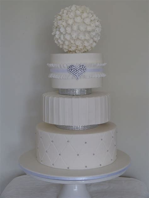 White Wedding With Bling 1086 Inch Cakes Seperated With Bling