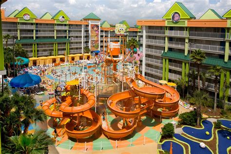 Nickelodeon Hotel Bunk Beds