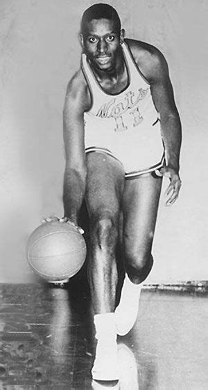 Earl Lloyd First Black Nba Player American Athletes African