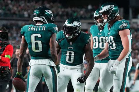 Les Eagles De Philadelphie S Imposent Face Aux Vikings Du Minnesota En