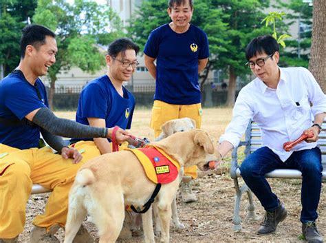 國際搜救犬日 陳其邁慰勉消防局搜救犬隊盼台灣平安 社會 自由時報電子報