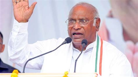 Mallikarjun Kharge Reveals His Choice For Prime Minister Post If India