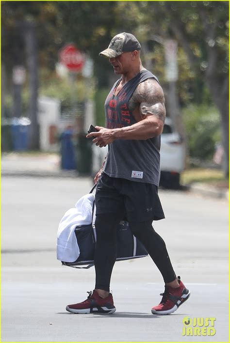 Dwayne Johnson Shows Off Insane Back Muscles After Leaving Gym Session ...