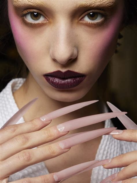 Unghie Nude Tante Idee Per Una Manicure Sofisticata E Senza Tempo The Wom Beauty