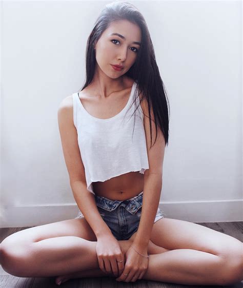 Lootiu Amanda Gontijo Sexy Bikini Picture And Photo Page