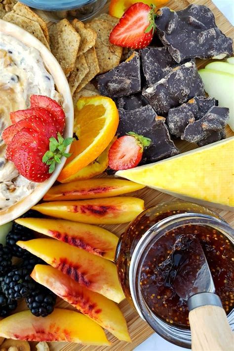 Our Easy Fruit And Cheese Platter Is An Easy But Impressive Way To Entertain Guests This Holiday