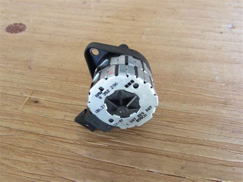 Bmw Xenon Headlight Level Actuator Vertical Aim Control 67168372381 E39 E46 E85 Hermes Auto Parts