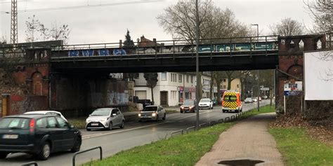 Recklinghausen Neubau der Brücke am Hallenbad startet