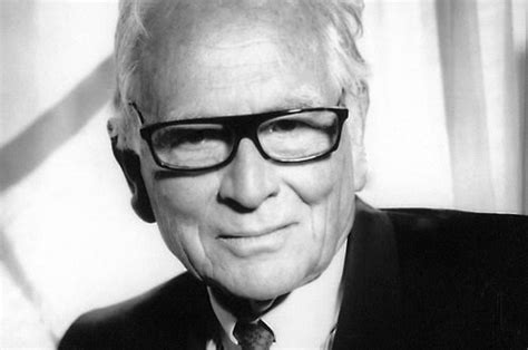 PIER CARDIN 1922-2020| Eclettico, visionario, intelligente e sognatore