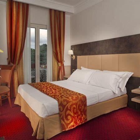 Pinewood Hotel Rome: 4 star Hotel with a Minimum Price 123.982€| UPDATED FOR 2024 | romevibes.com