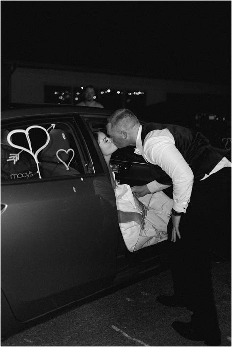 Sarah + Evan's Berea Wedding — KENTUCKY BRIDE MAGAZINE
