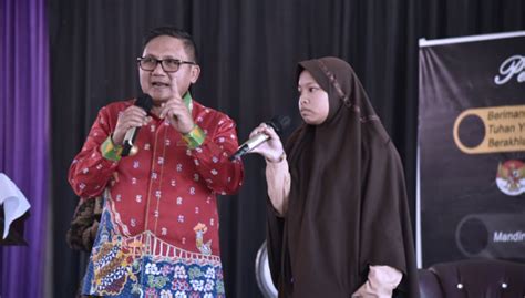 Wali Kota Marten Taha Apresiasi Program Jaksa Masuk Sekolah Times