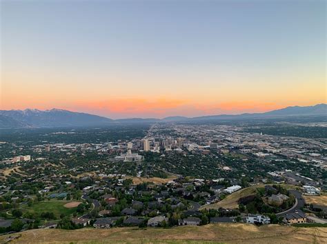 Salt Lake City from the Hill at Dusk image - Free stock photo - Public